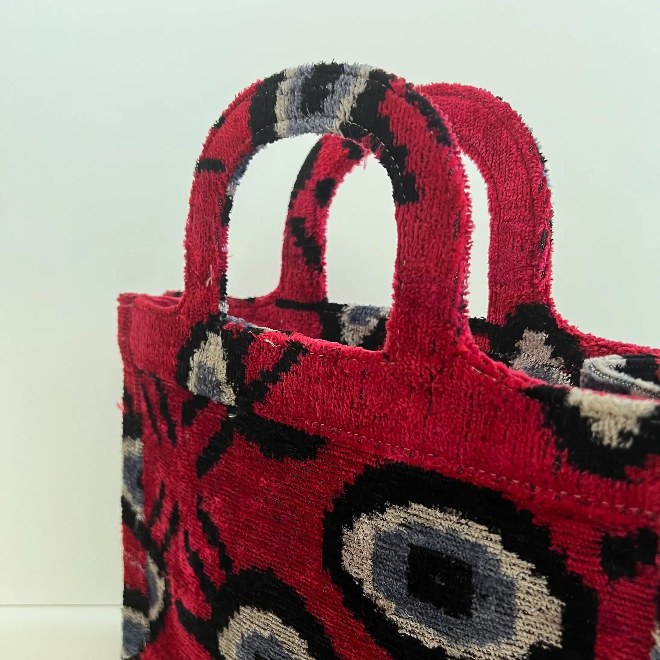 Red Eye Small Silk Tote - Lucette Collection